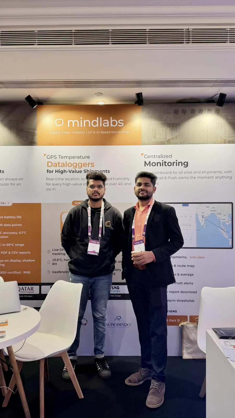 Mindlabs team at the Mindlabs booth at an industry event